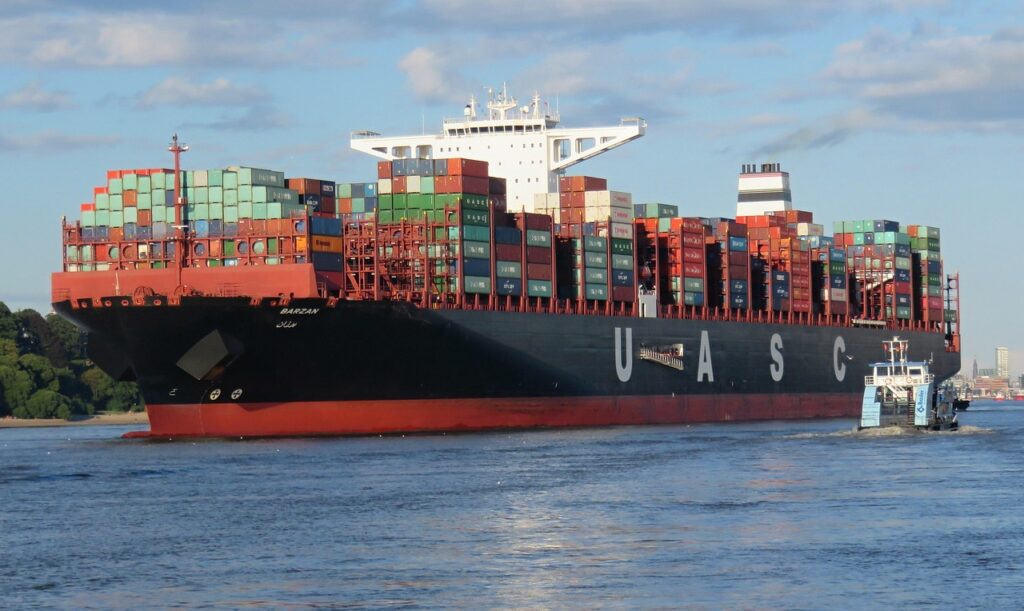 container, ship, container ship, port, hamburg, container freighters, shipping, boat, water, container terminal, elbe, cargo ship, channel, nature, transport, water transport, maritime, container handling, traffic, waterway, container port in hamburg, vessel